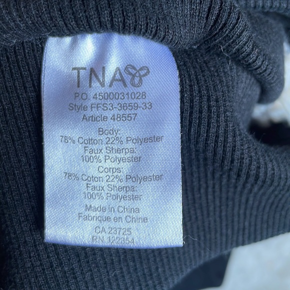 ARITZIA TNA Pacific Sherpa lined Hoodie size XS, black - Picture 8 of 8